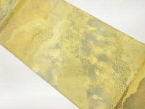 引箔道長取りに七宝・菱・唐草模様織出し袋帯